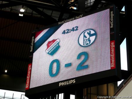 Germania Windeck - Schalke 04 DFB-Pokal 01.08.2009 063
